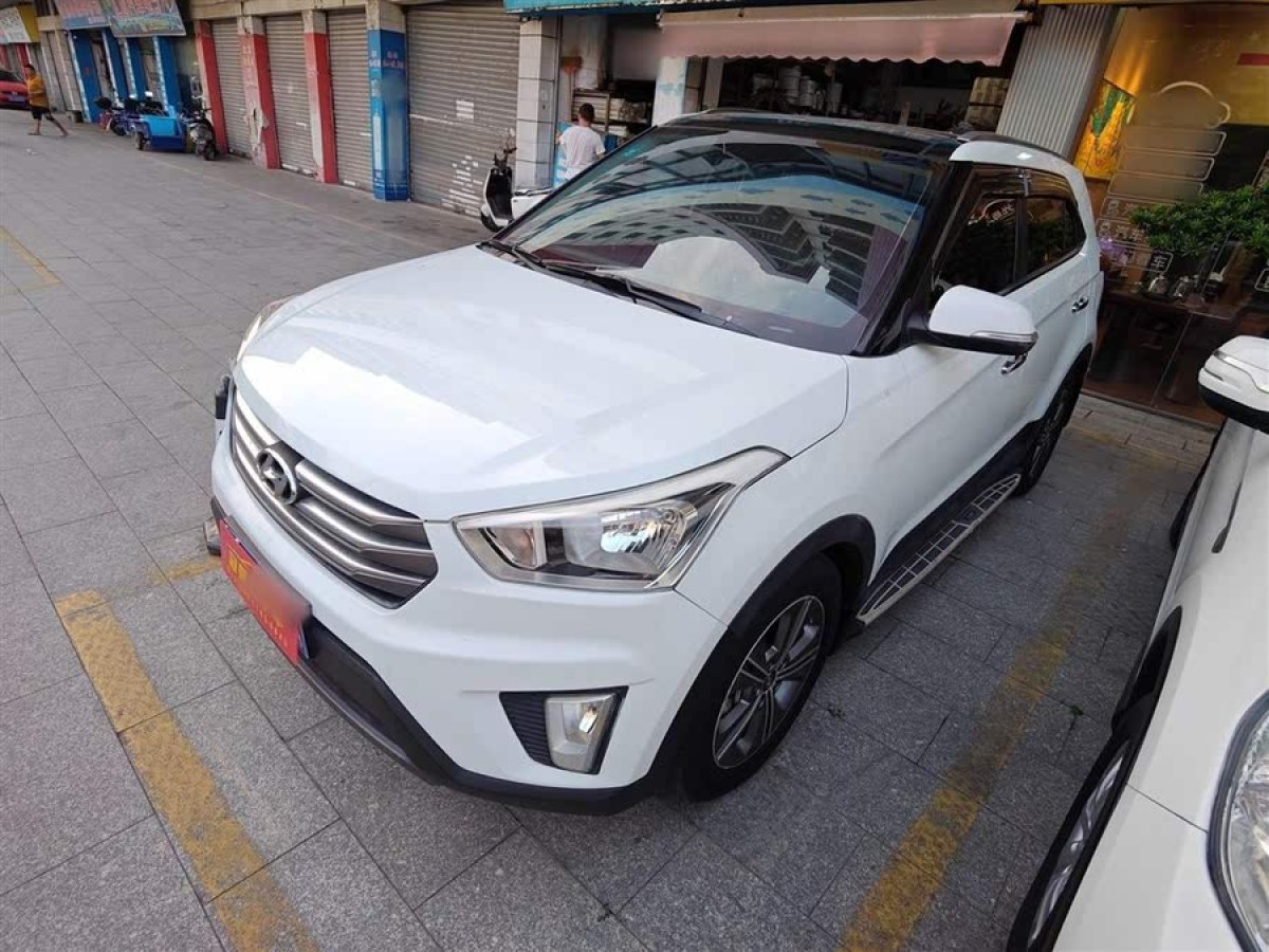 現(xiàn)代 ix25  2015款 1.6L 自動兩驅(qū)智能型GLS圖片