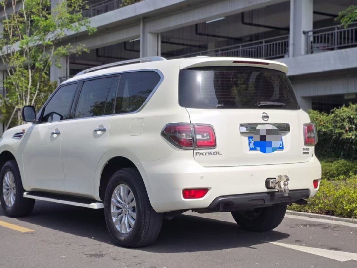 日產 途樂  2018款 4.0L 鉑金型圖片