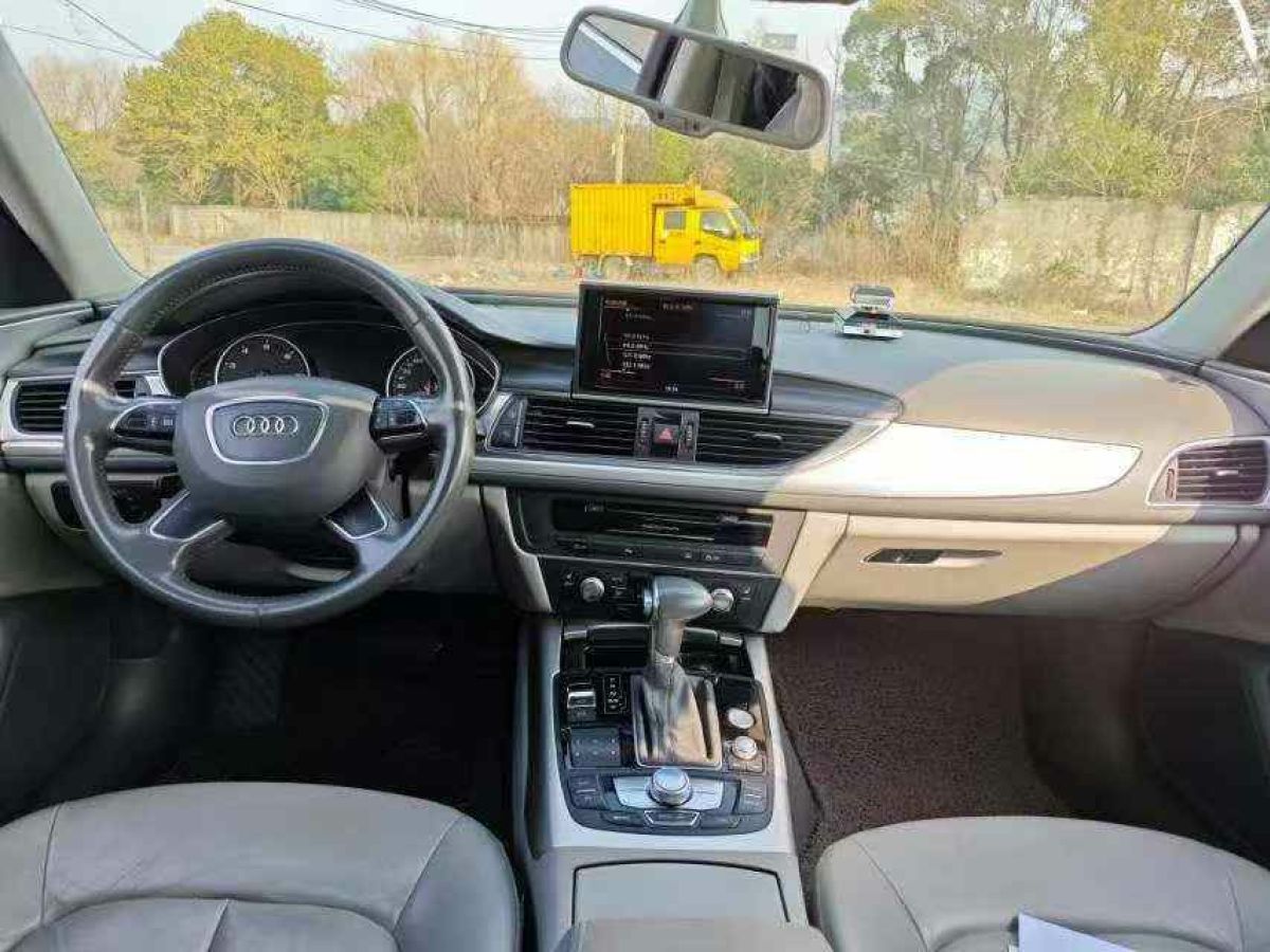 奧迪 奧迪A6L  2012款 A6L 2.8FSI 35FSI Quattro豪華型圖片