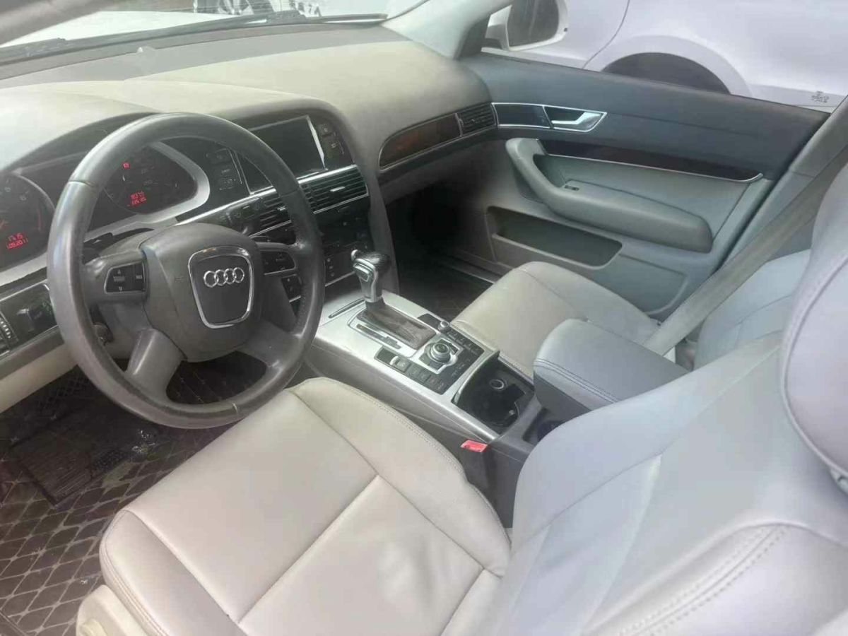 2011年1月奧迪 奧迪A6L  2011款 A6L 2.0TFSI 標準型