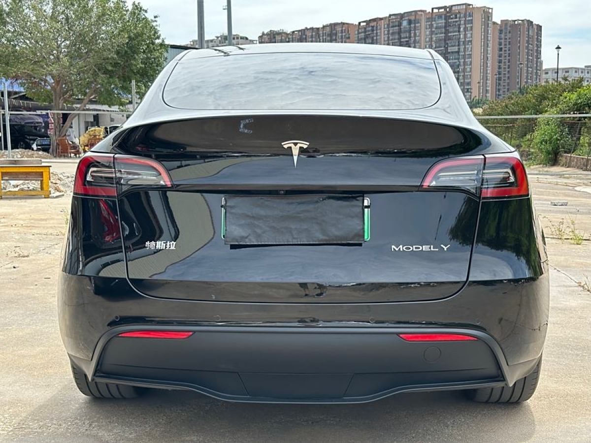 特斯拉 Model Y  2023款 煥新版 后輪驅(qū)動(dòng)圖片