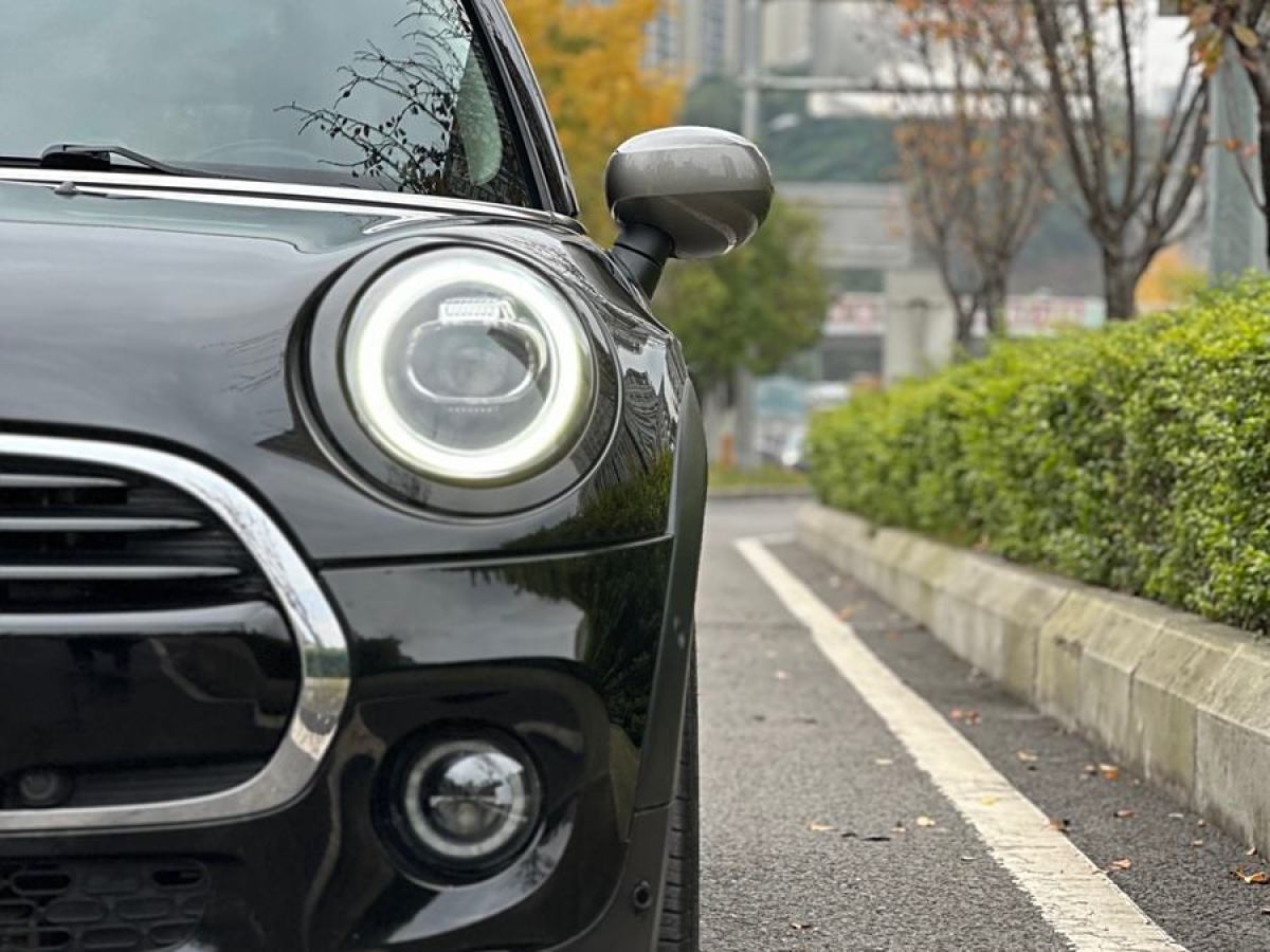 MINI MINI  2021款 1.5T COOPER 藝術(shù)家圖片