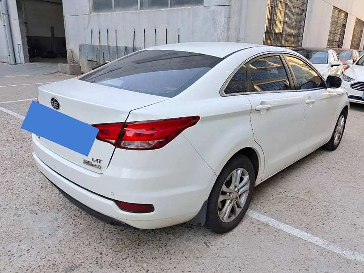 奔腾 B50  2016款 1.4T 自动豪华型图片