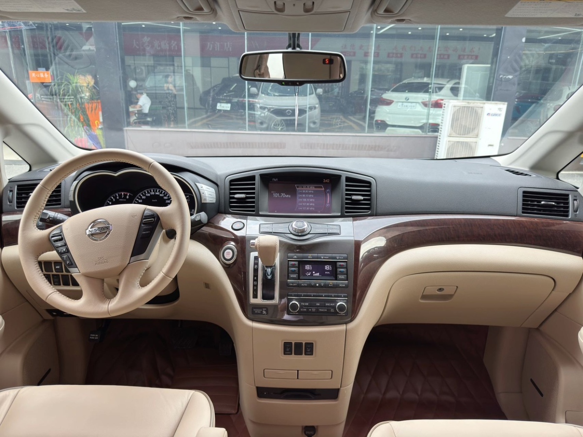 日產(chǎn) 貴士  2015款 3.5L SL圖片