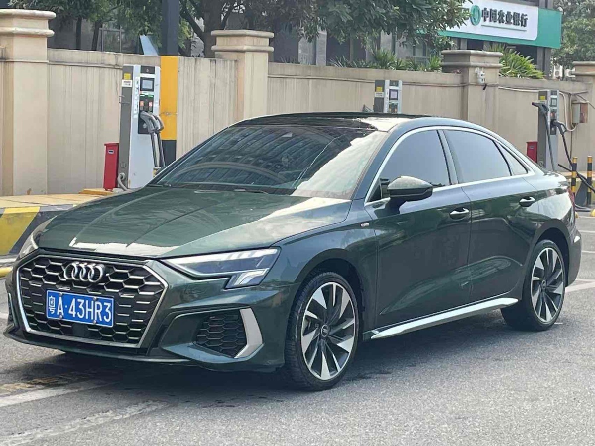 奧迪 奧迪A3  2023款 Sportback 35 TFSI 時(shí)尚運(yùn)動(dòng)型圖片