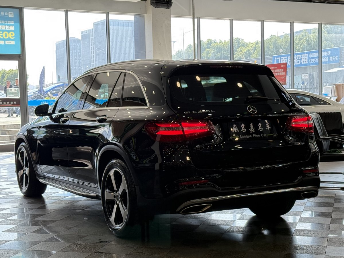 奔馳 奔馳GLC  2019款 改款 GLC 260 L 4MATIC 豪華型圖片