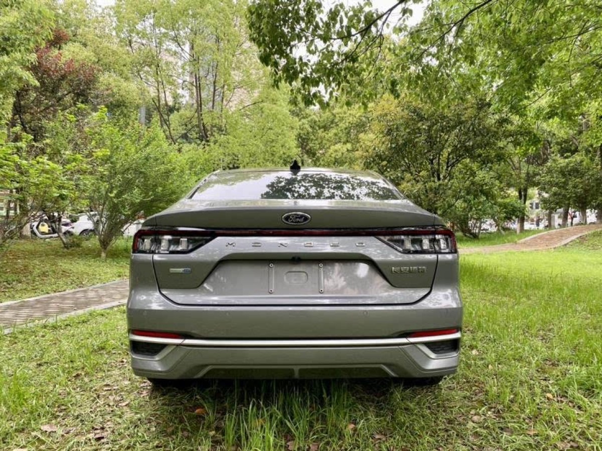 福特 蒙迪歐  2022款 改款 EcoBoost 245 至尊型圖片
