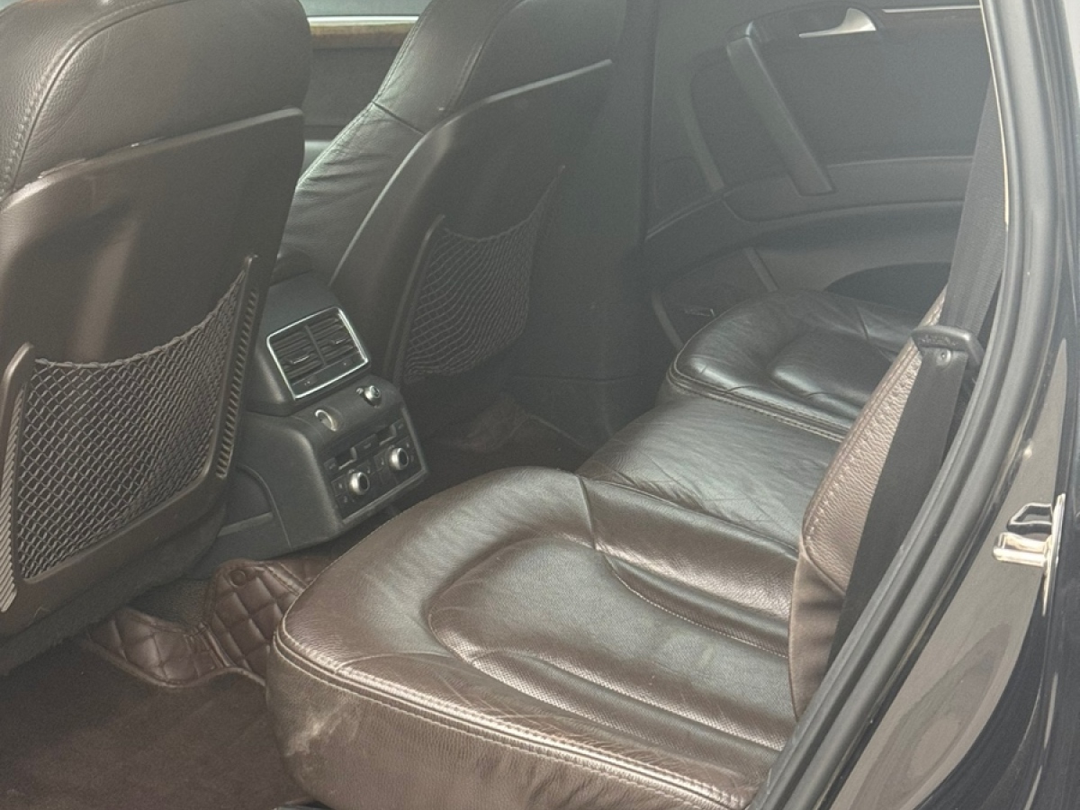奧迪 奧迪Q7  2014款 35 TDI 越野型圖片