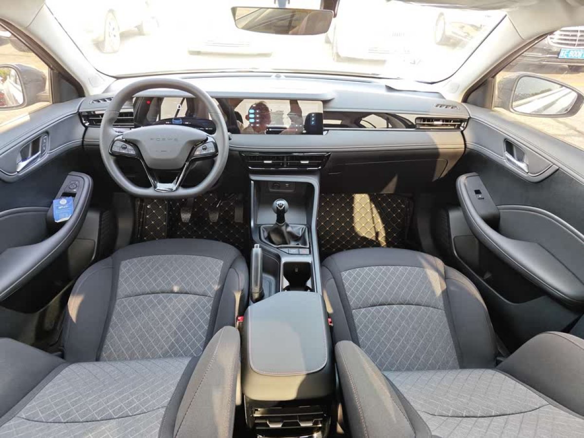 榮威 i5  2023款 1.5L 手動舒享版圖片