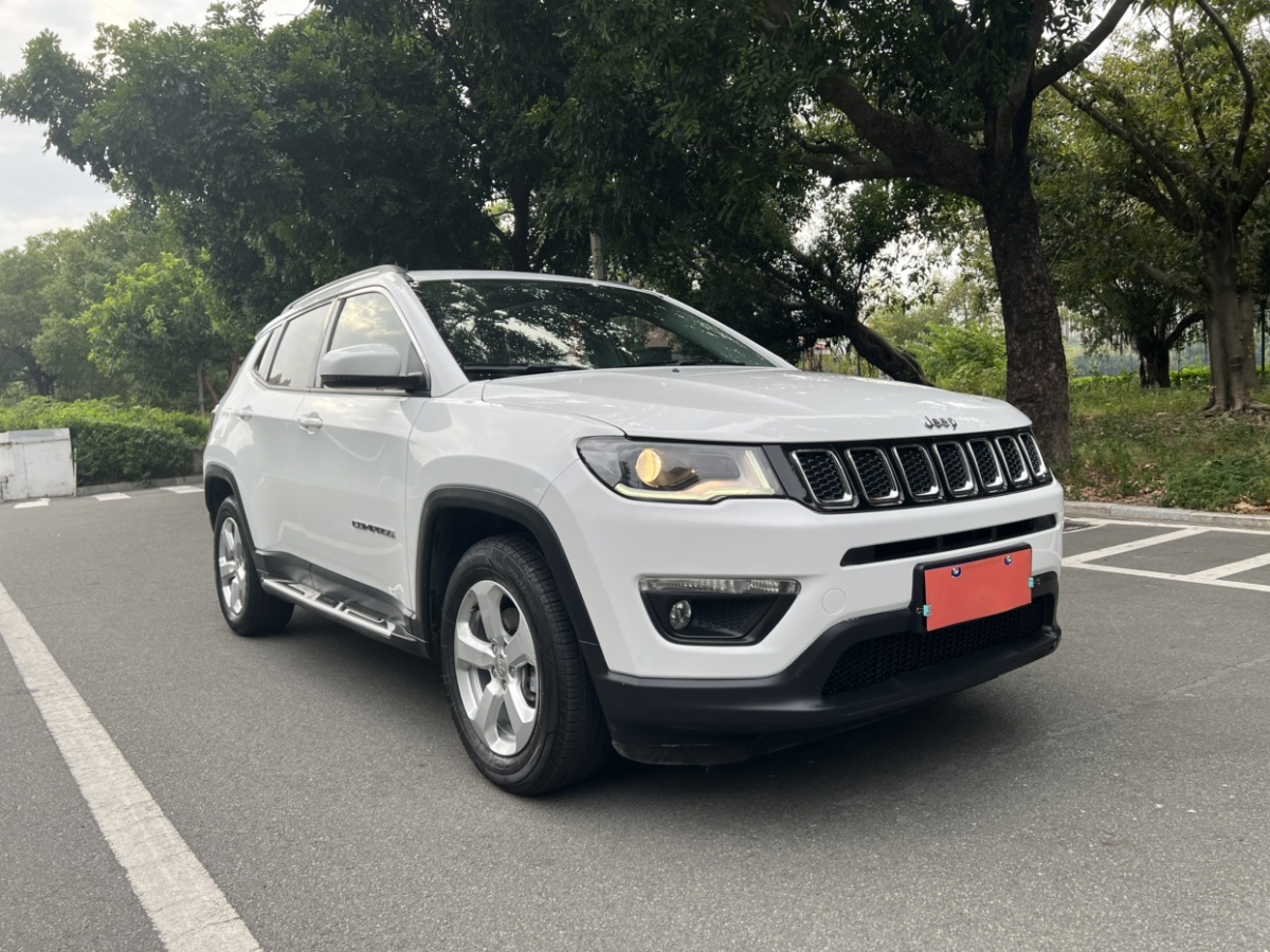 Jeep 指南者  2019款 200T 自動家享-互聯(lián)大屏版圖片