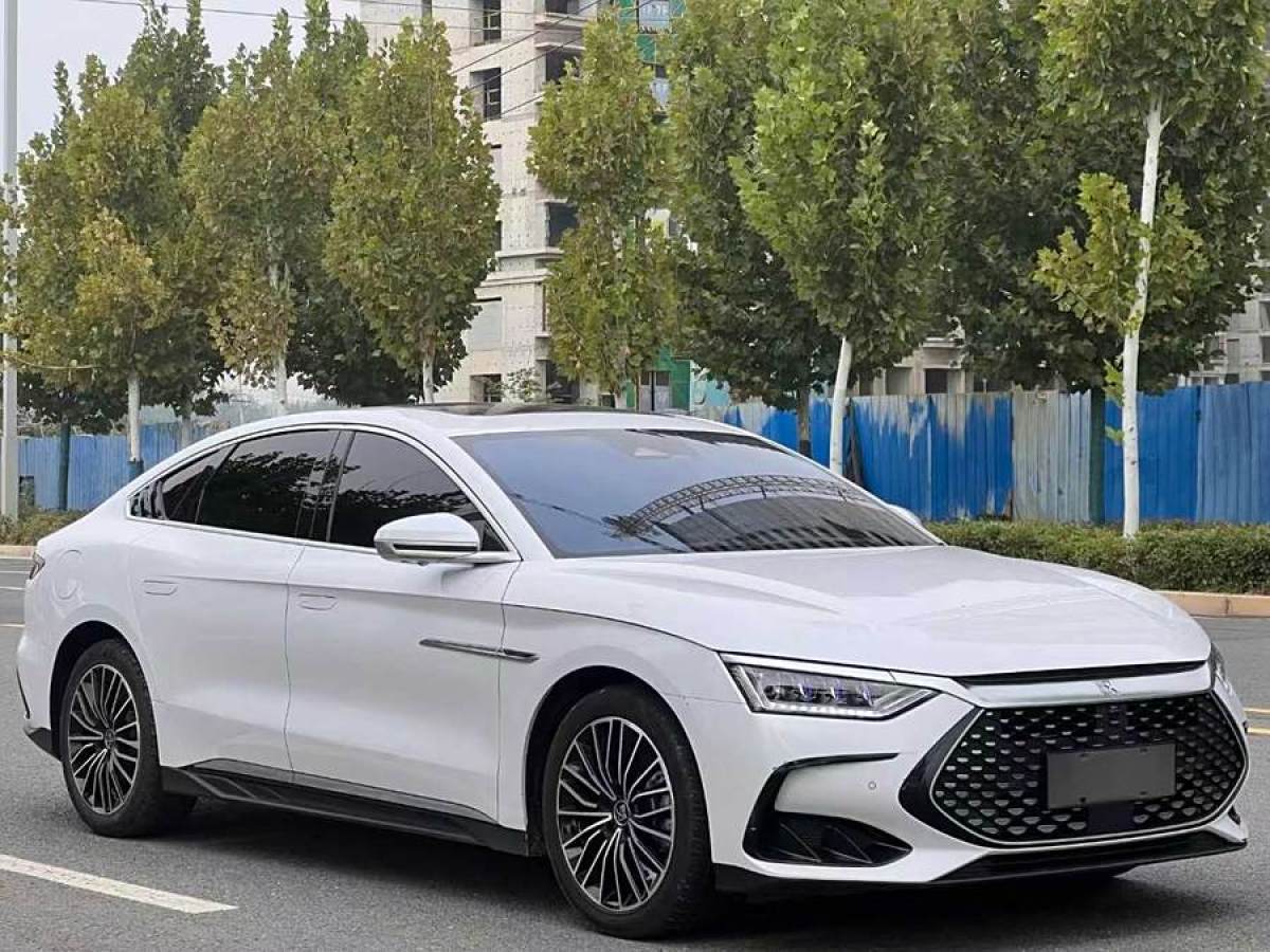 比亞迪 漢  2022款 DM-i 121KM 領(lǐng)航型圖片