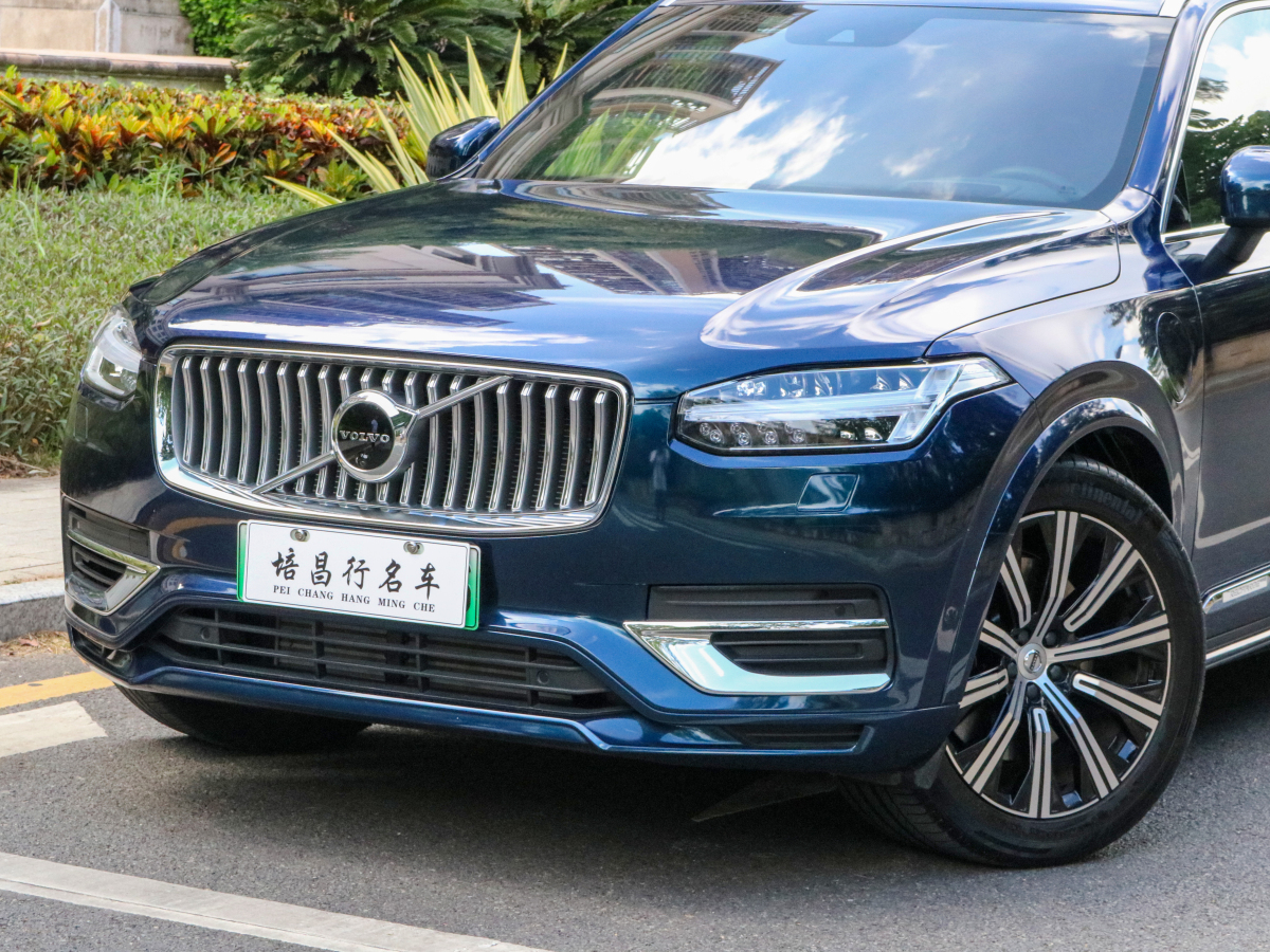 沃爾沃 XC90新能源  2021款 E驅(qū)混動 T8 智尊豪華版 7座圖片