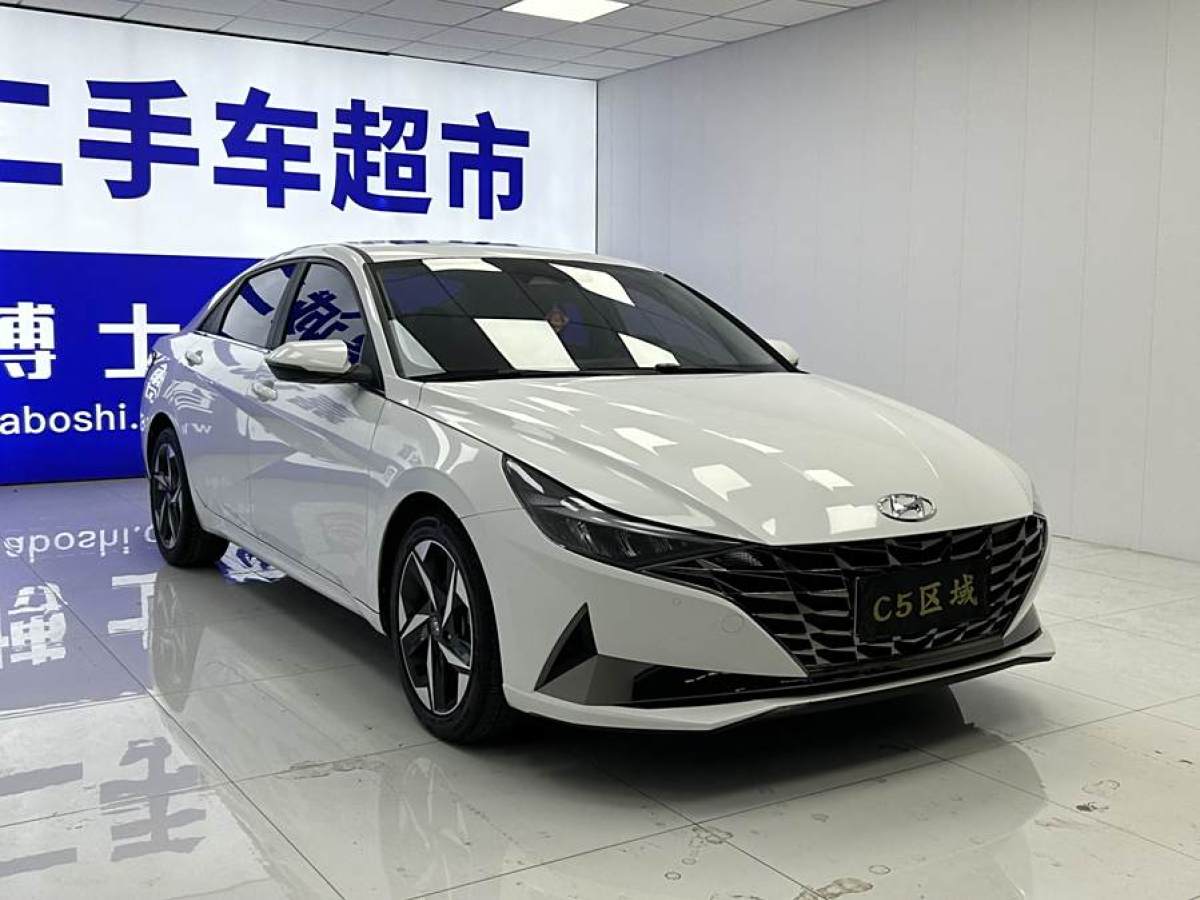 現(xiàn)代 伊蘭特  2022款 1.5L CVT LUX尊貴版圖片