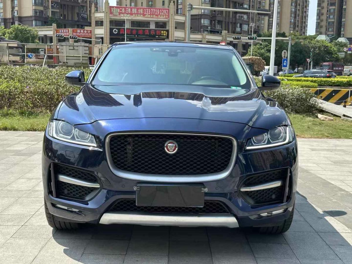 2017年3月捷豹 XE  2017款 2.0T 240PS R-Sport