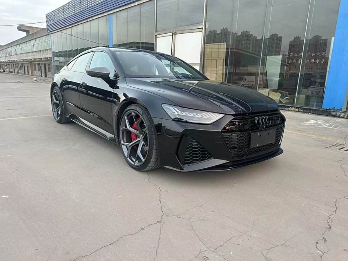 奧迪 奧迪RS 7  2024款 RS 7 4.0T Sportback performance圖片