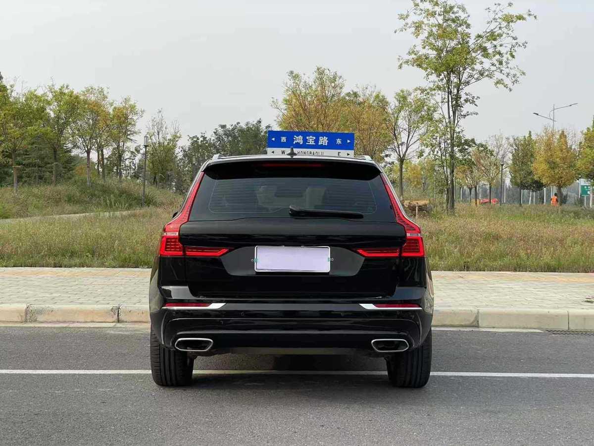 沃爾沃 XC60  2021款 T5 四驅(qū)智逸豪華版圖片