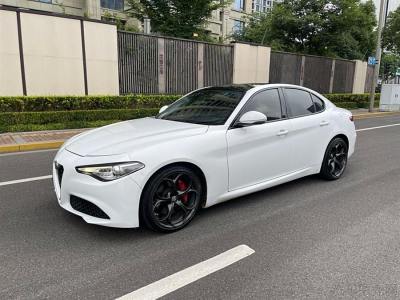 2018年12月 阿爾法·羅密歐 Giulia 2.0T 280HP 豪華版圖片