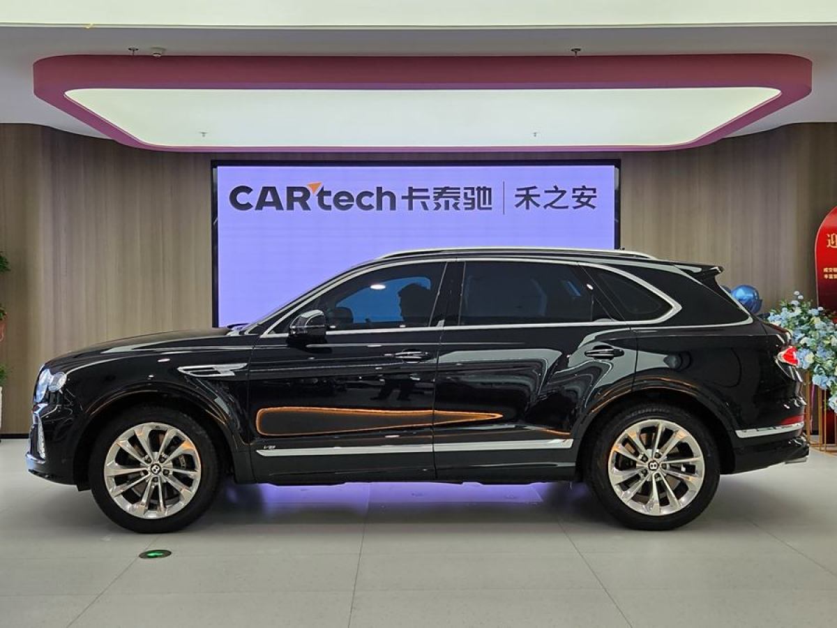 賓利 添越  2021款 4.0T V8圖片