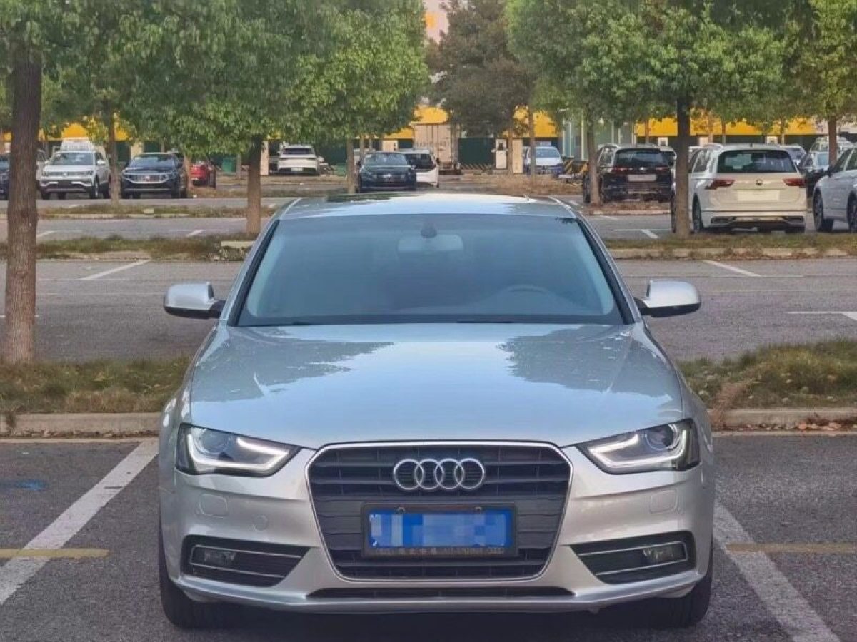 奧迪 奧迪A4L  2013款 35 TFSI 自動標準型圖片