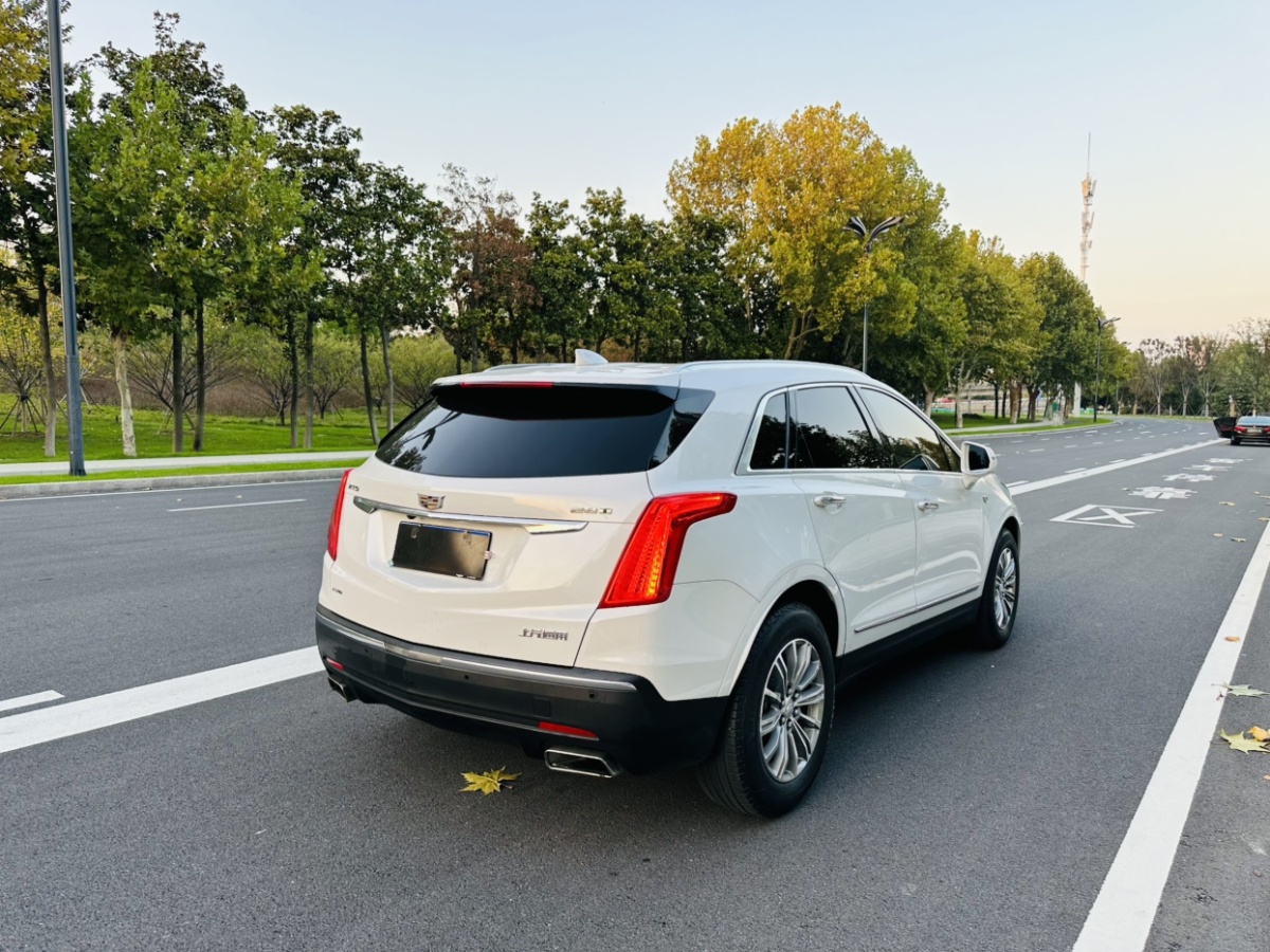 凱迪拉克 XT5  2018款 28T 四驅(qū)豪華型圖片