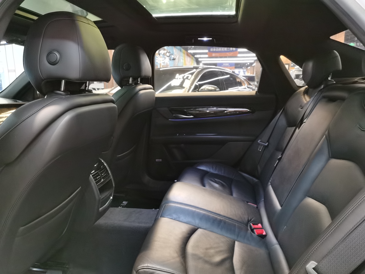 凱迪拉克 CT6  2019款 28T 豪華型圖片