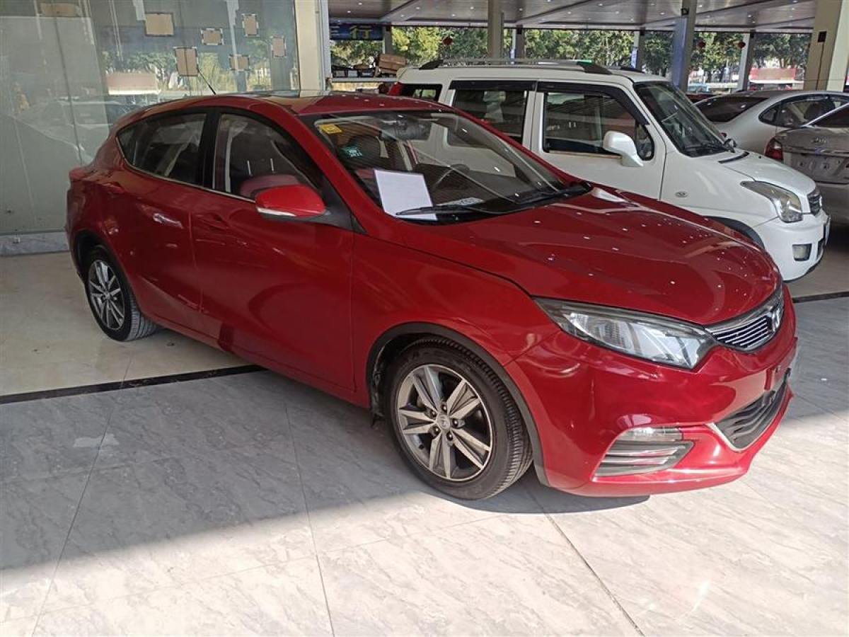 長(zhǎng)安 逸動(dòng)XT  2015款 1.6L 自動(dòng)俊酷型 國IV圖片