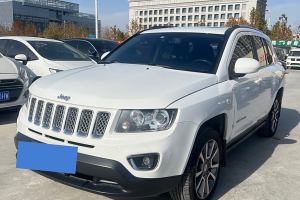 指南者 Jeep 2.0L 兩驅(qū)豪華版