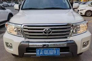 蘭德酷路澤 豐田 4.6L V8 中東限量版