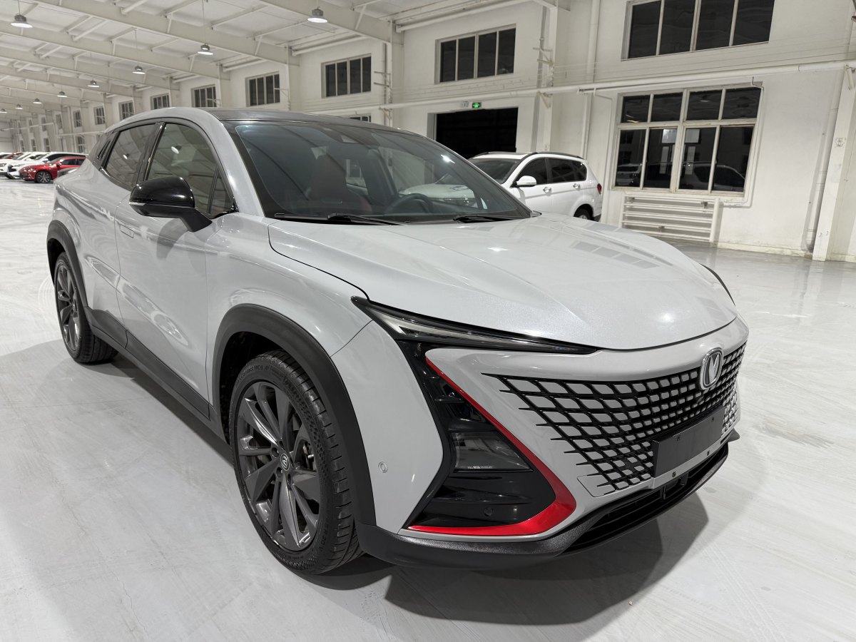 長(zhǎng)安 UNI-T  2020款 1.5T 旗艦型圖片