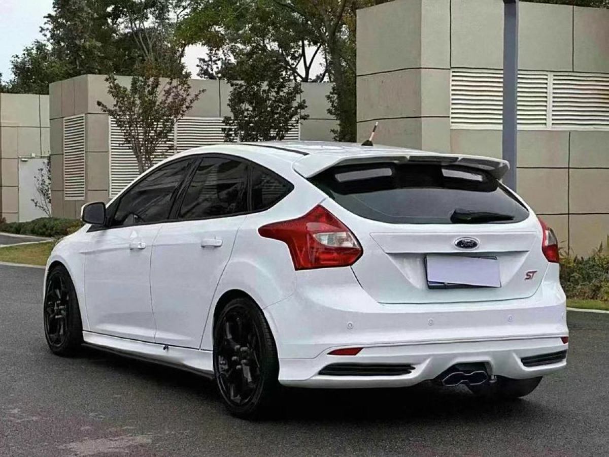 福特 ?？怂? 2013款 2.0T ST 標準版圖片