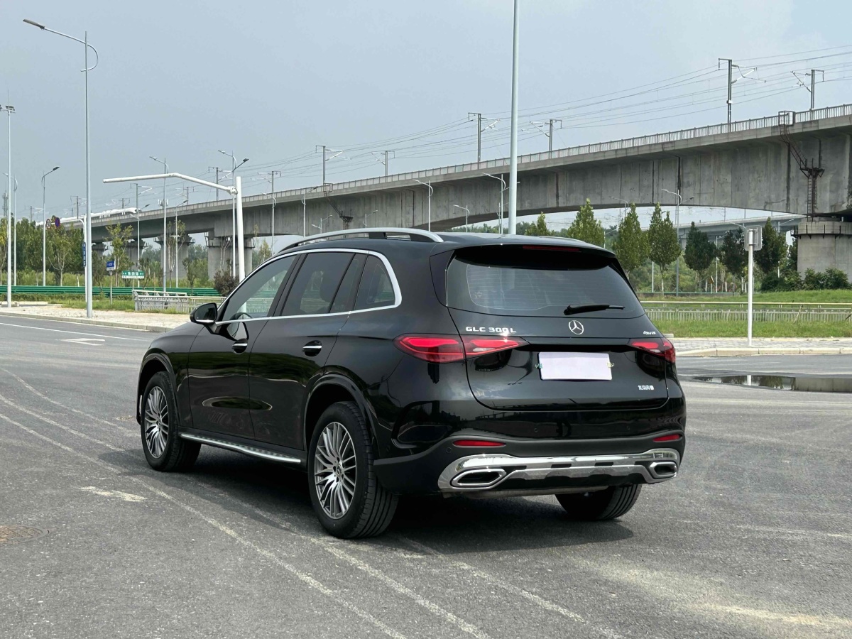 奔馳 奔馳GLC  2018款 改款 GLC 300 4MATIC 動感型圖片