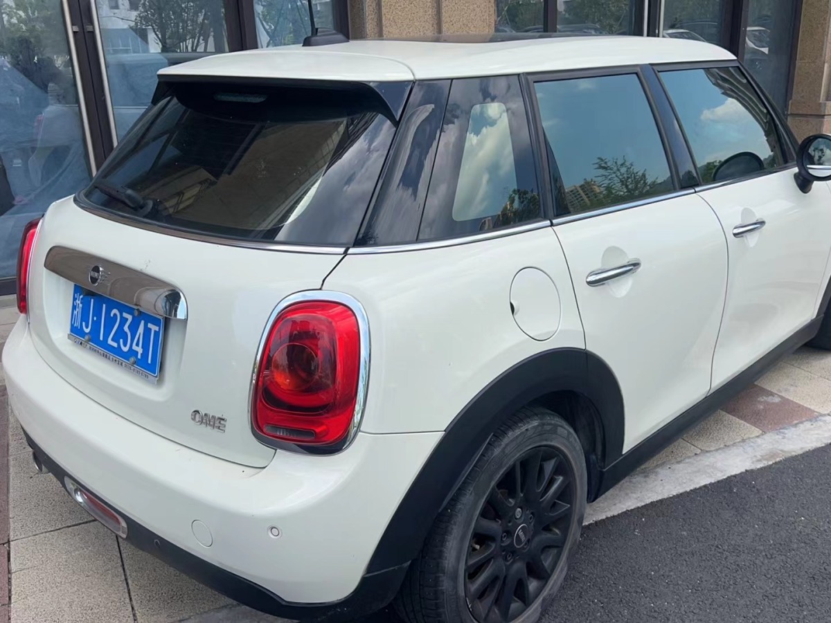 MINI MINI  2019款 1.5T ONE PLUS 五门版图片