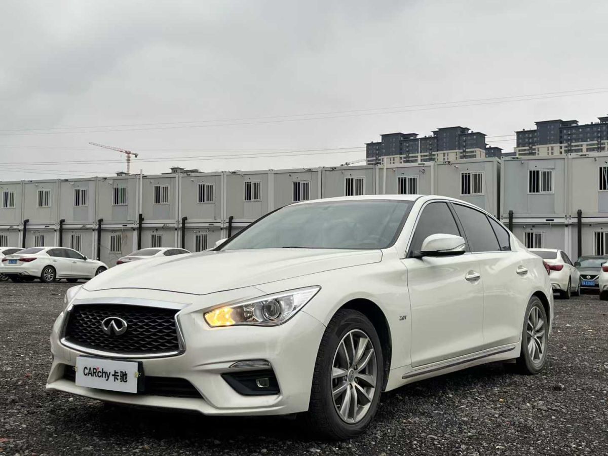 2022年1月英菲尼迪 Q50L  2022款 2.0T WAVE版