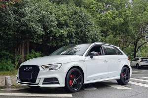 奥迪A3 奥迪 Sportback 35 TFSI 运动型 国VI