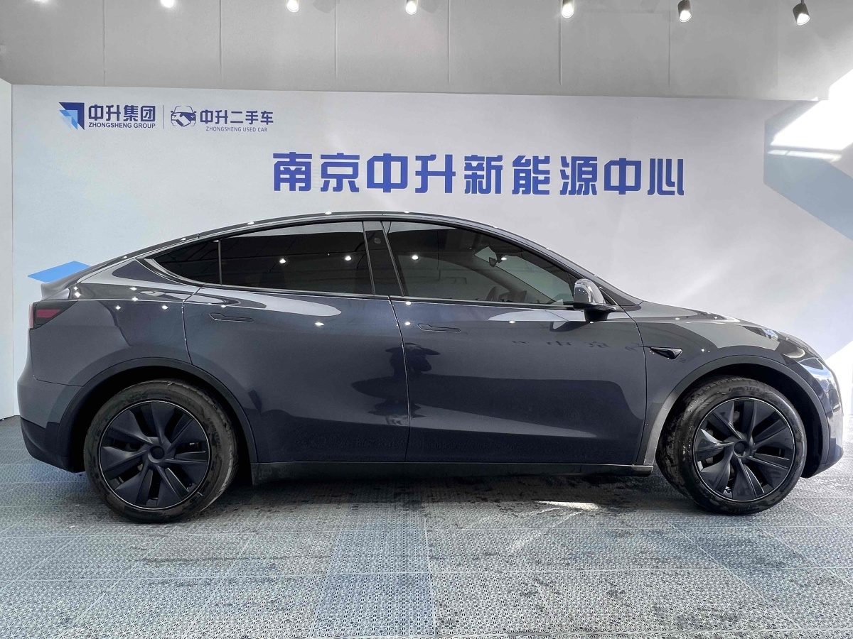 特斯拉 Model 3  2020款 改款 長(zhǎng)續(xù)航后輪驅(qū)動(dòng)版圖片