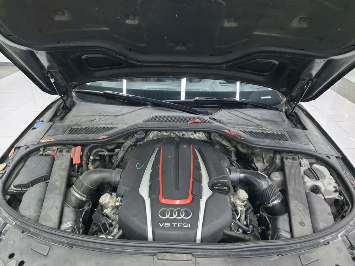 奧迪 奧迪S8  2014款 S8 4.0TFSI quattro圖片