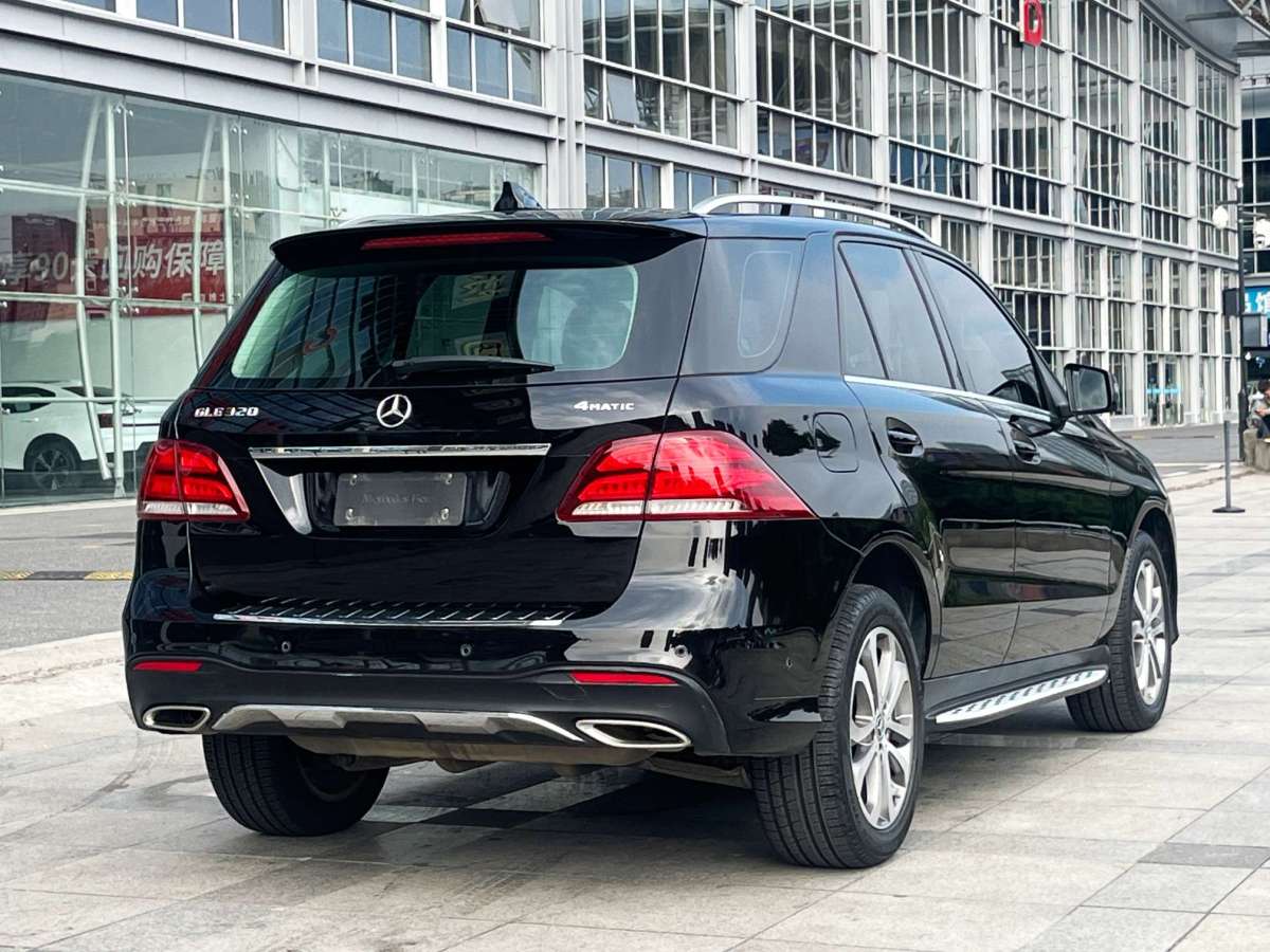 奔馳 奔馳GLE  2018款 GLE 320 4MATIC 動(dòng)感型臻藏版圖片