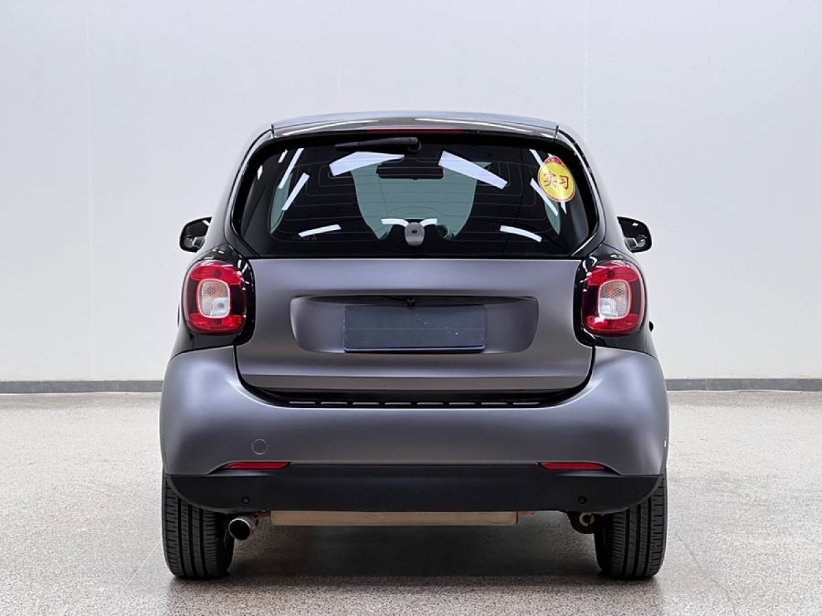 smart fortwo  2015款 1.0L 52千瓦硬頂靈動(dòng)版圖片