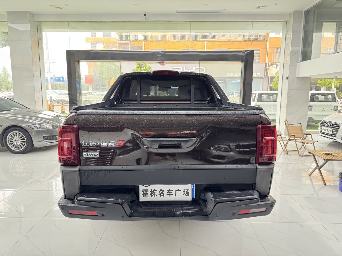 江鈴 域虎9  2020款 2.0T自動(dòng)柴油四驅(qū)舒享型圖片