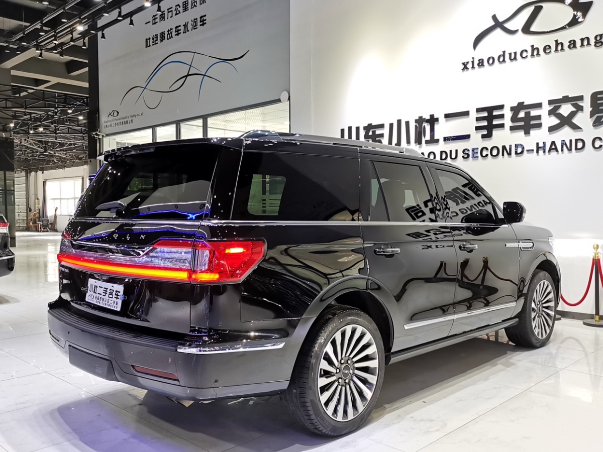 林肯 領(lǐng)航員  2020款 3.5T 尊耀版圖片