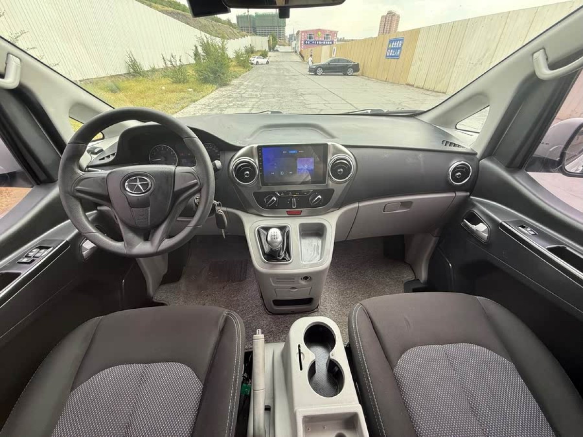 江淮 瑞風M3  2016款 宜家版 1.6L 豪華型圖片