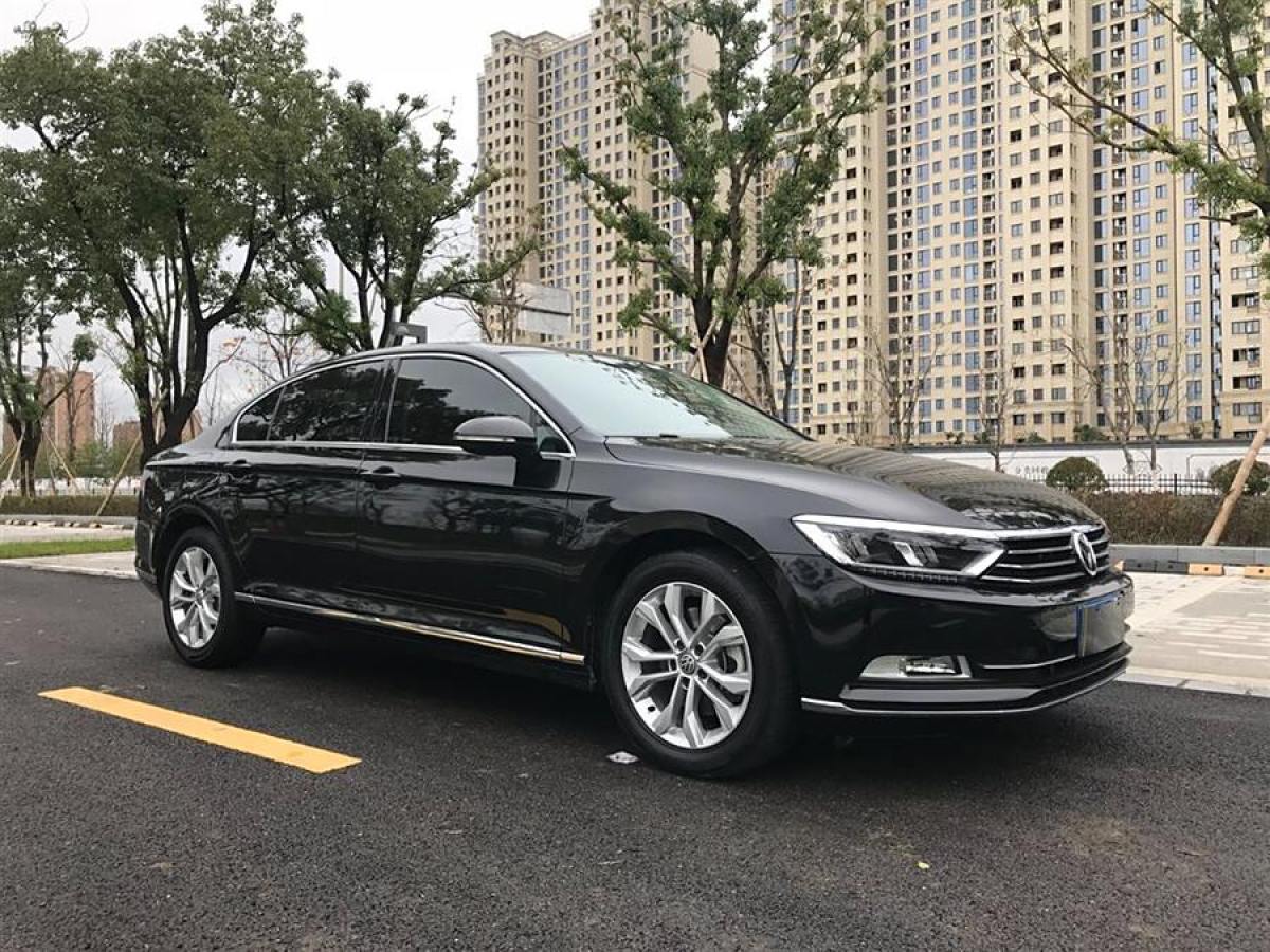 大眾 邁騰  2018款 改款 330TSI DSG 豪華型圖片