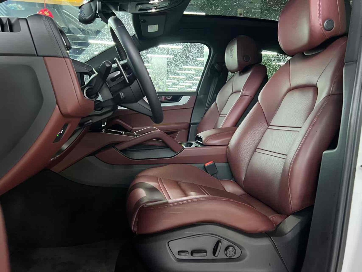 保時(shí)捷 Cayenne  2024款 Cayenne Coupé 3.0T圖片