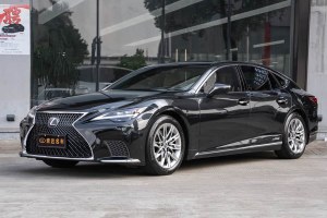 LS 雷克薩斯 500h 豪華版