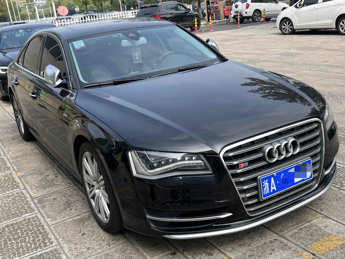 奧迪 奧迪S8  2013款 S8 4.0TFSI quattro圖片