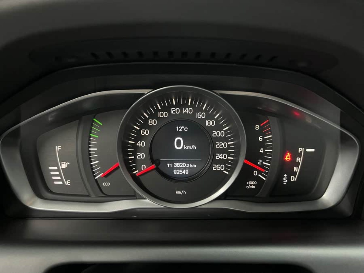 沃爾沃 XC60  2015款 T5 智行版圖片