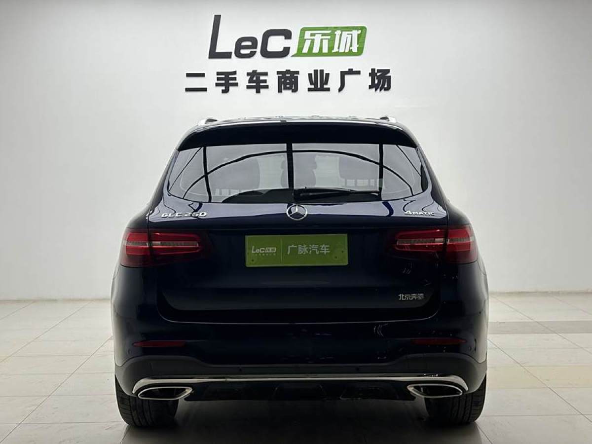 奔馳 奔馳GLC  2018款 改款 GLC 260 4MATIC 豪華型圖片