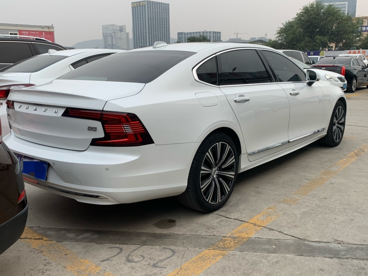 沃爾沃 S90  2022款 B5 智遠(yuǎn)豪華版圖片