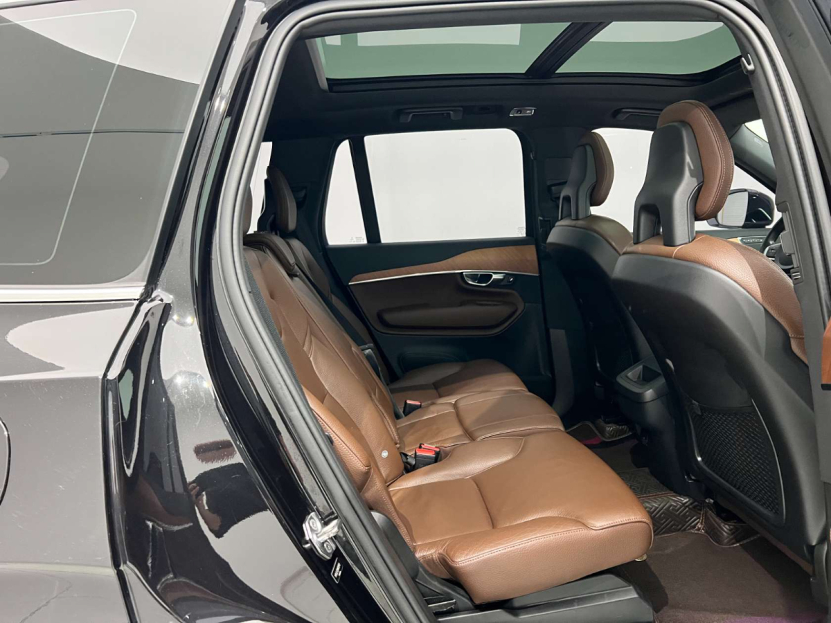 沃爾沃 XC90  2019款  T5 智逸版 7座 國VI圖片
