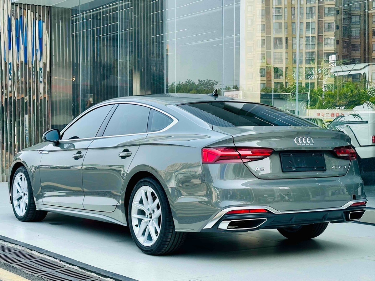 奥迪 奥迪A5  2023款 Sportback 40 TFSI 时尚动感型图片